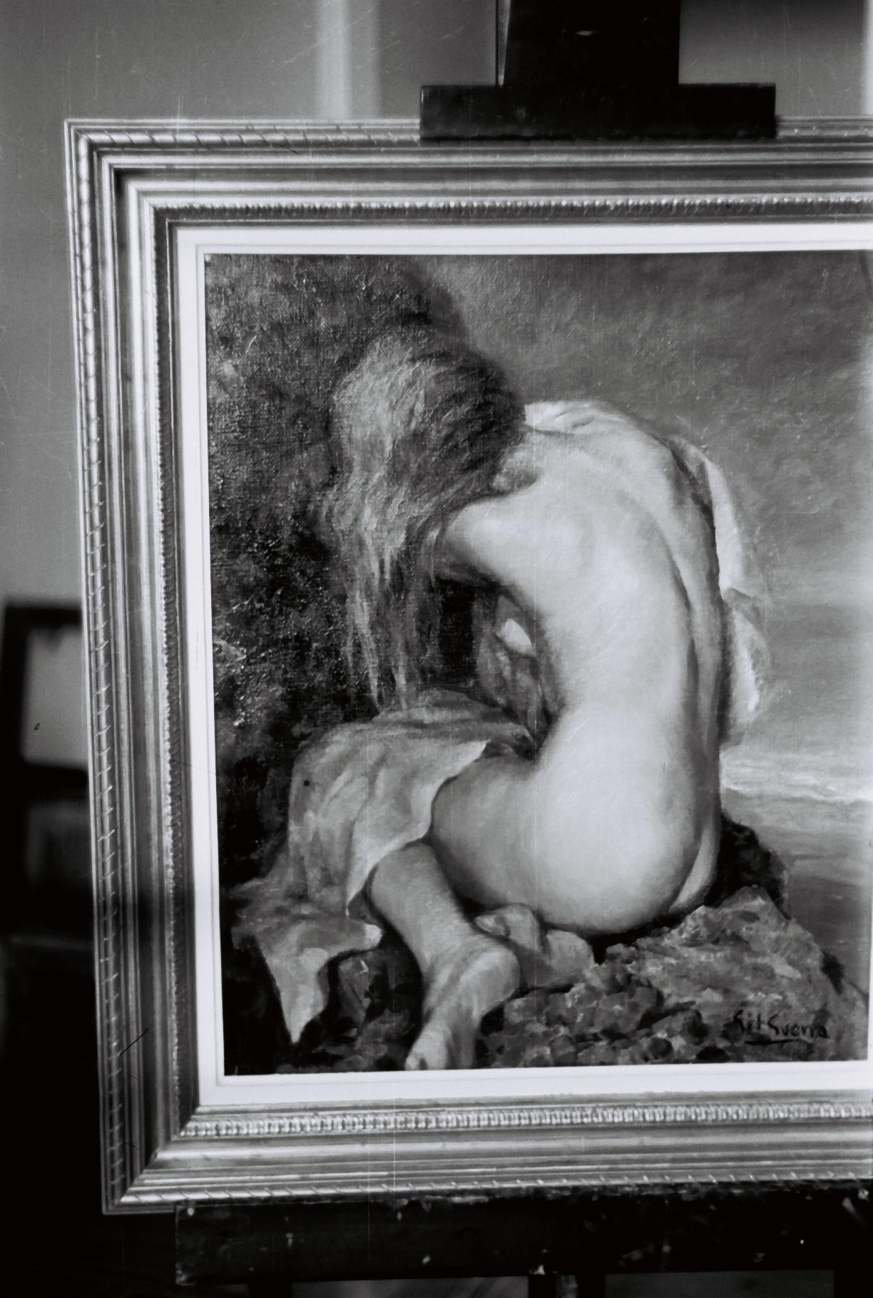 Mujer Desnuda en el mar